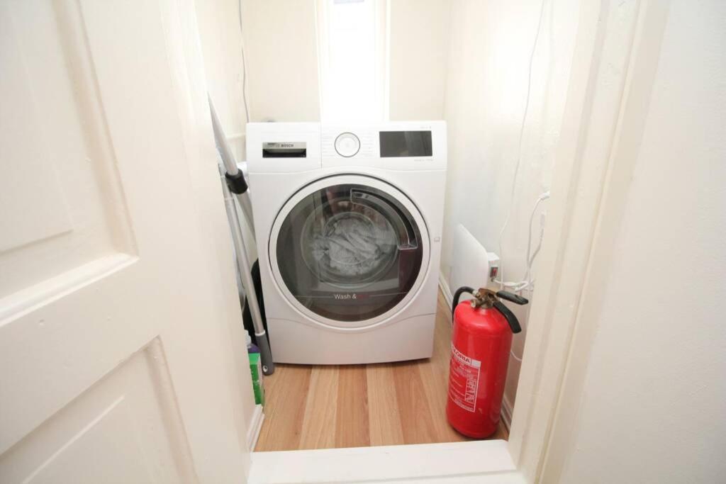 Nordic Host - Frogner - Well Appointed 2 Bedroom In Lovely West Side Neighborhood 오슬로 외부 사진